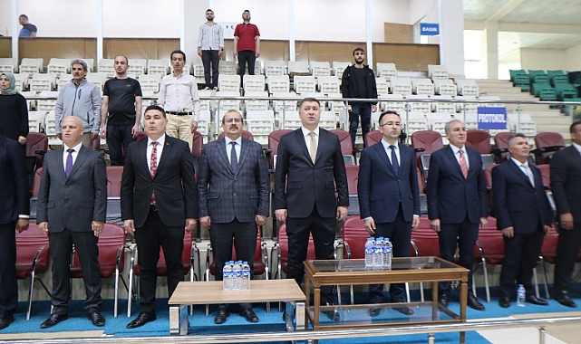 Iğdır'da, "Kredi ve Yurtlar Spor Olimpiyatları" 8 ilden 168 sporcunun katılımıyla başladı