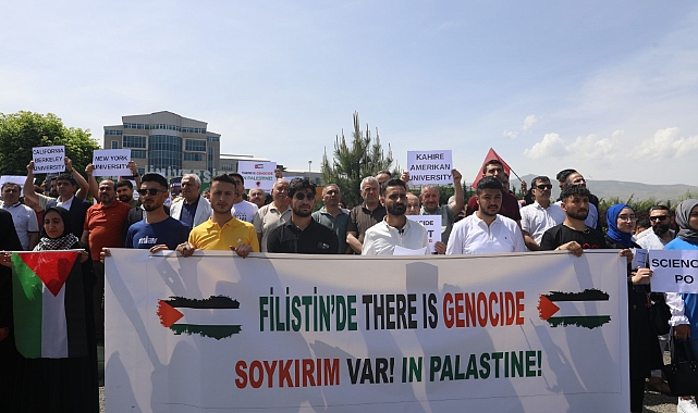 Iğdır Üniversitesi Öğrenci Topluluklarından ABD’deki Üniversitelerin Gazze Eylemlerine Destek Gösterisi