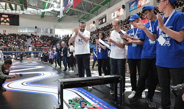 "Ağrı'nın Zirvesinde Teknoloji Yarışması" ikinci kez düzenlendi