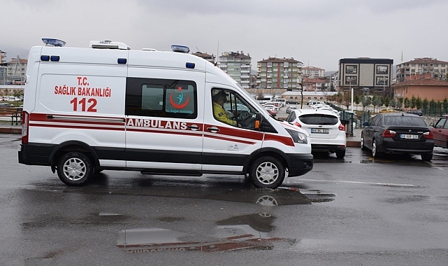 Ayağından silahla vurulan şahıs gittiği hastaneden kaçtı