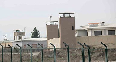 Cezaevinde, 115 hükümlü ve personel zehirlendi