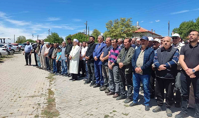 Çiftçiler yağmur duasında