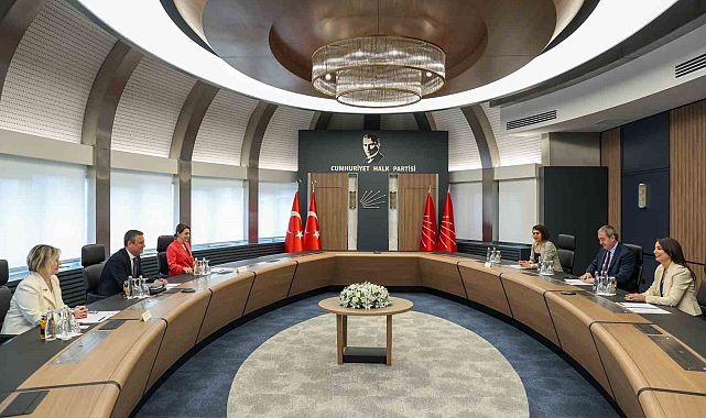 DEM Parti'den CHP'ye ziyaret