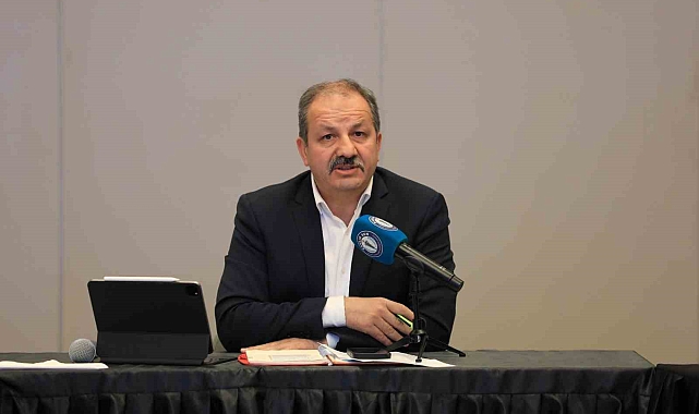 Ek ders karşılığında çalışanlar, kamu görevlileri sendikalarına üye olabilecek