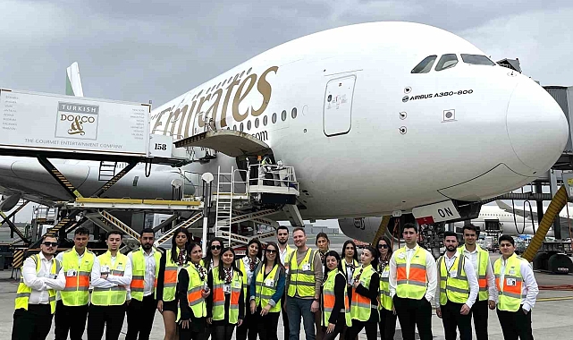 Emirates'in ev sahipliğinde İstanbul Havalimanına teknik gezi düzenledi