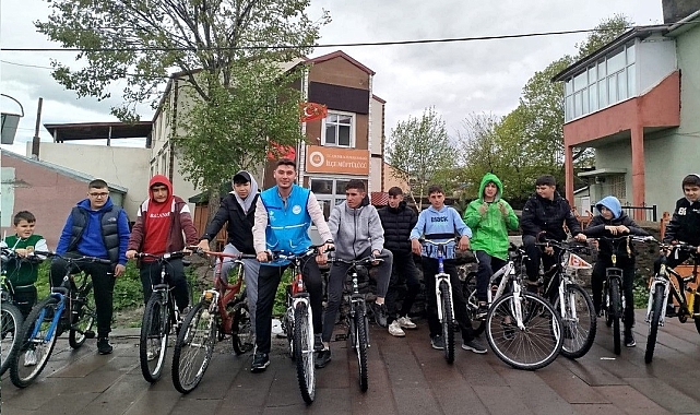 "Her Pedal Bir Sevap" sloganıyla bisikletli etkinlik düzenledi