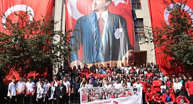 Iğdır'da 19 Mayıs çelenk sunma töreni gerçekleştirildi