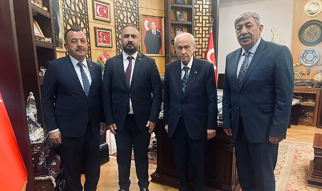 Iğdır heyetinden Bahçeli'ye ziyaret
