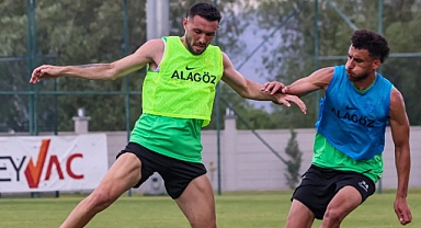 Iğdır Spor Erzincan maçı hazırlıklarına ara vermeden devam ediyor