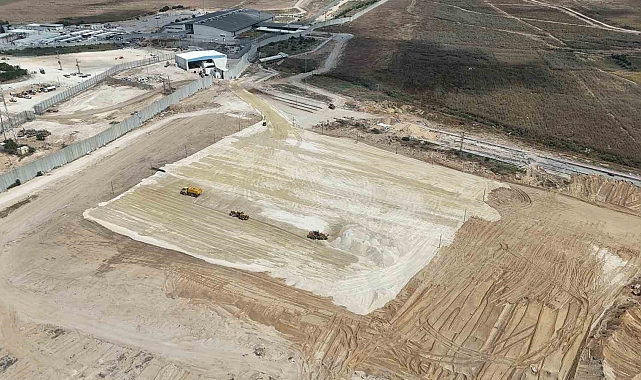 İsrail, Erez Sınır Kapısı'nı insani yardım için açtı