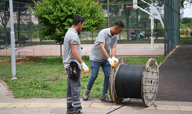 "Kadınların ve çocukların güvenliği için karanlık park kalmayacak"