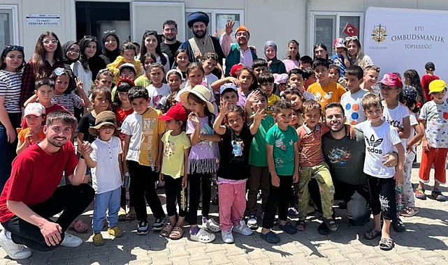 Konteyner kentte kalan depremzede çocuklar için moral etkinliği düzenledi
