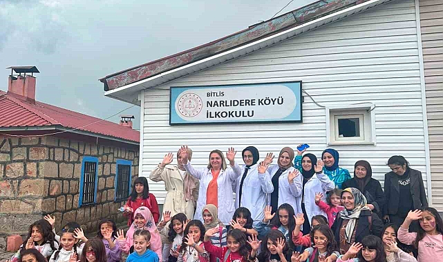 Köy okullarındaki kız öğrencilerin saç kesim ve bakımı yapıldı