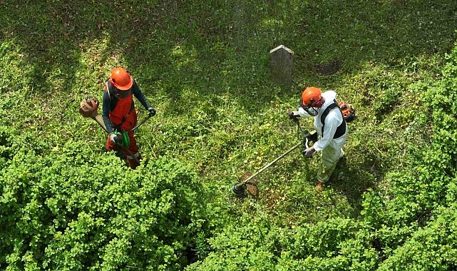 Mezarlıklarda bakım ve temizlik çalışmaları yapıldı