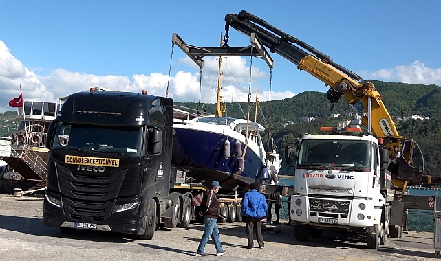 Milyarlık teknenin yolculuğu kara yolunda bitti