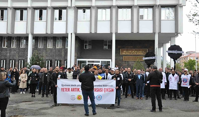 Öğretmenler şiddete hayır dedi