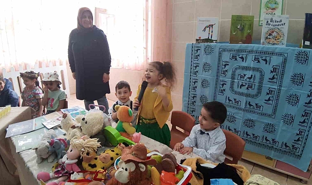 "Okudum, Hissettim, Paylaşıyorum" projesinde, Minik öğrenciler, renkli görüntülere sahne oldu