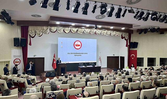 Rektör Çomaklı, 258. Üniversitelerarası Kurul Toplantısına katıldı