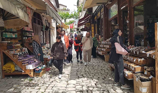 Safranbolu'da hafta sonu hareketliliği devam ediyor