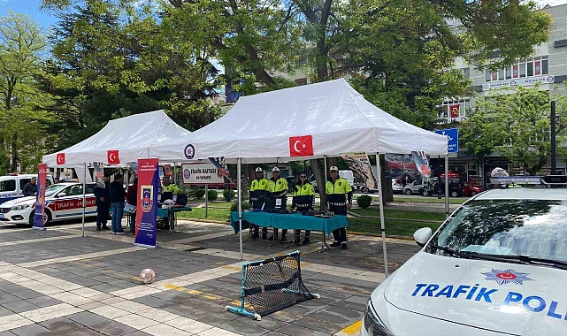 Sürücülere yönelik bilgilendirme çalışmaları yapıldı