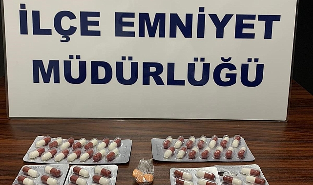 Uyuşturucu operasyonunda gözaltına alınan 2 şüpheli tutuklandı.