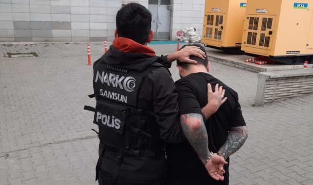 Uyuşturucudan 10 yıl hapis cezası bulunan şahıs yine uyuşturucuyla yakalandı