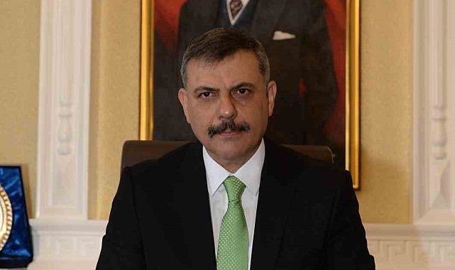 "Vakfı yaşatmak, medeniyeti yaşatmaktır"