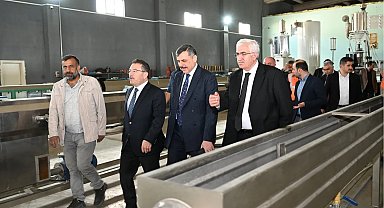 Vali Çiftçi, incelemelerde bulundu