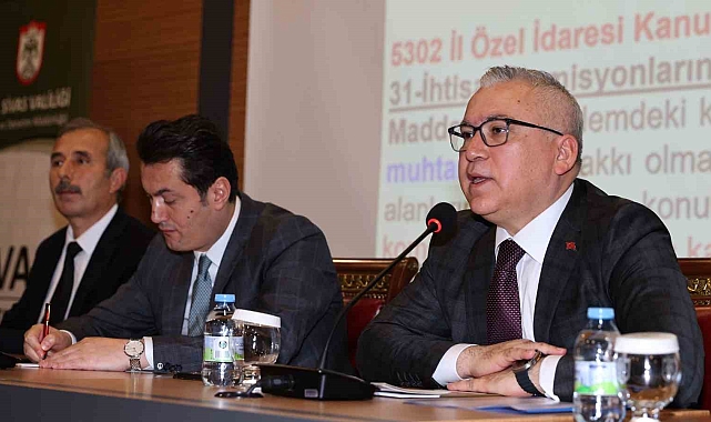 Vali Şimşek: "Muhtarlarımız kuşkusuz, devlet millet bütünleşmesinin en bariz göstergesidir"