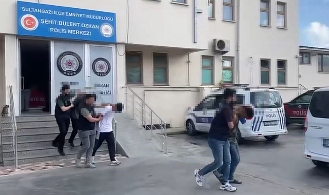 Cami önüne bebek bırakan şahıslar yakalandı