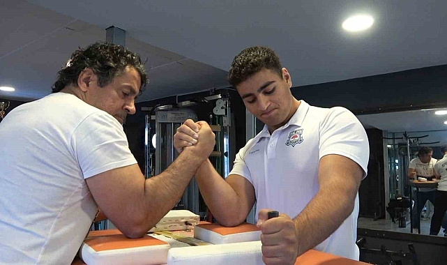 Emre'nin Hedefi Dünya Bilek Güreşi Şampiyonluğu