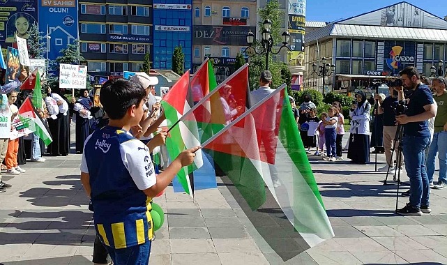 "essiz yürüyüş", artan destekle devam ediyor