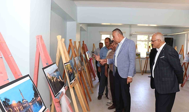 "Fotoğraflarla Türkiye Mozaiği" sergisinde bir araya geldiler