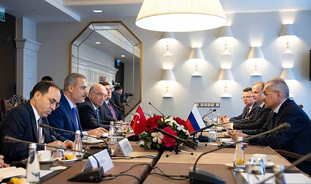 Hakan Fidan, Moskova'da Şoygu ile bir araya geldi
