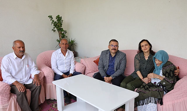 Iğdır’da Vali ve eşinden 96 yaşındaki Medine nineye ziyaret