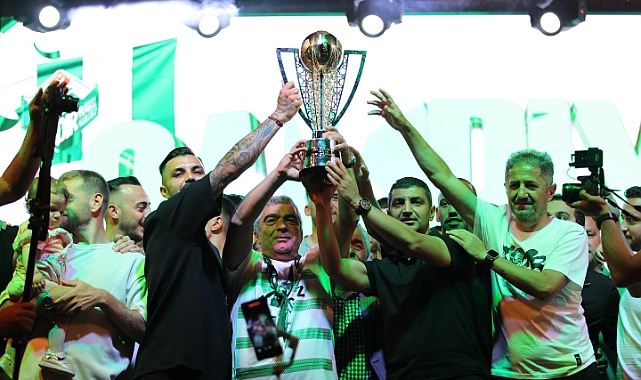 Iğdır Spor'dan muhteşem şampiyonluk kutlaması