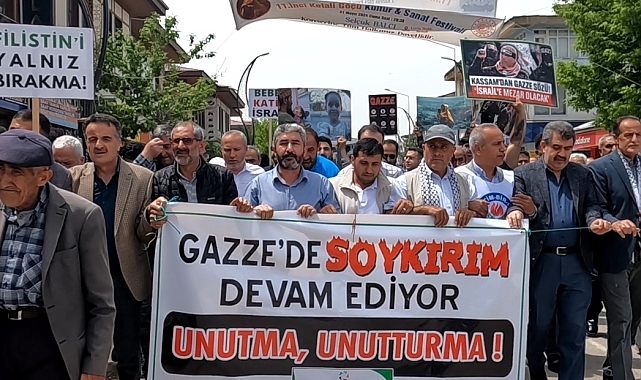 İsrail'in Filistin'e yönelik katliamları protesto edildi