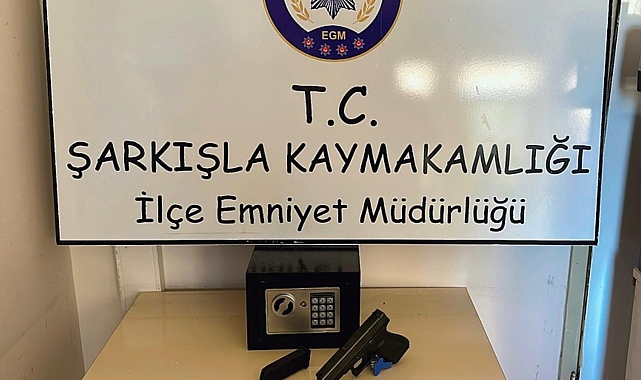 Kargodan, silah çıktı