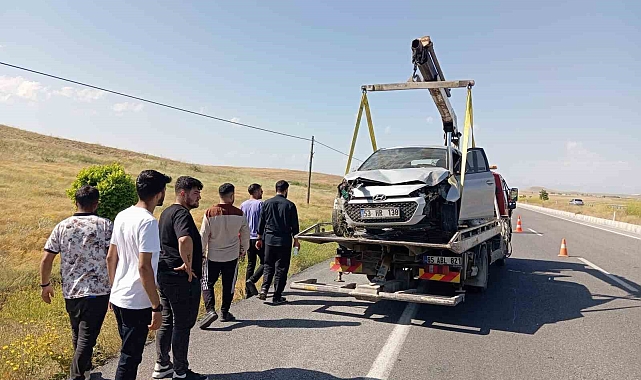 Kontrolden çıkan otomobil takla attı