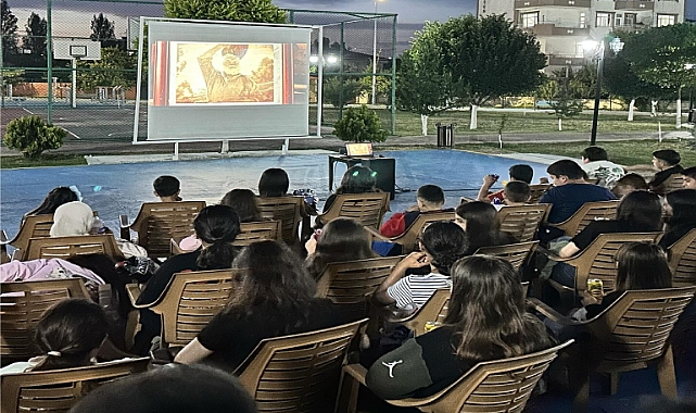 META Matematik Kursu’ndan Açık Hava Sineması