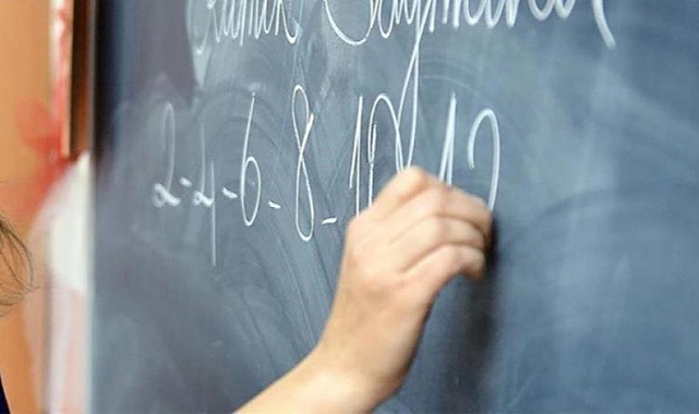 Öğretmenler, yaz döneminde, mesleki çalışmalarına istedikleri yerde devam edebilecek
