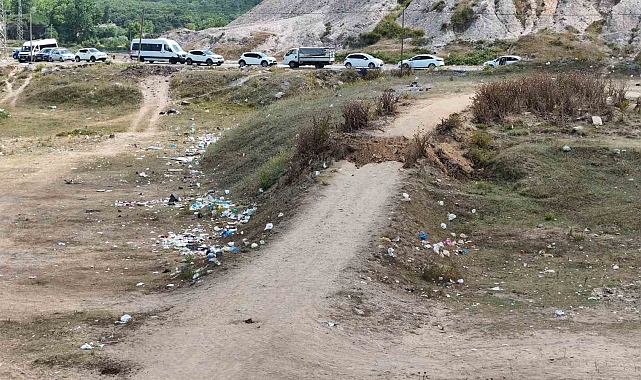 Sahiller ve ormanlar, çöplüğe döndü