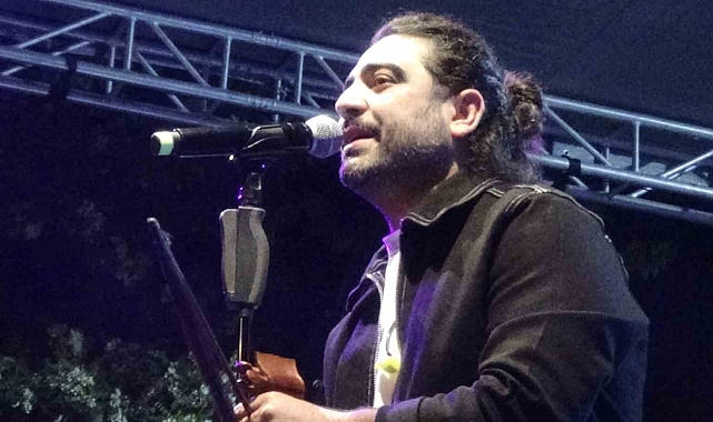 Selçuk Balcı kemençesiyle büyüledi