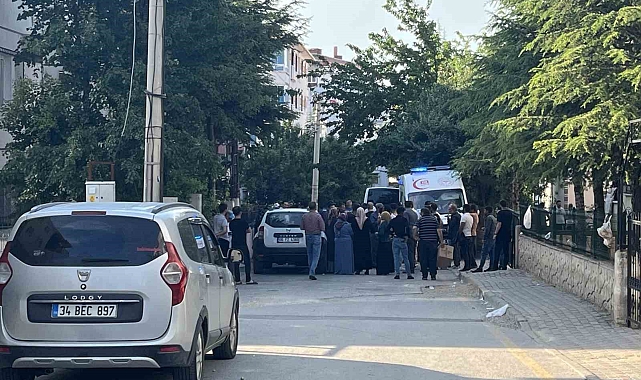 Yasak aşk cinayeti! eşini ve yanındaki şahsı öldürüp intihar etti