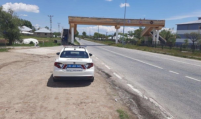 Yürütülen çalışmalar sonucunda 61 araç trafikten men edildi