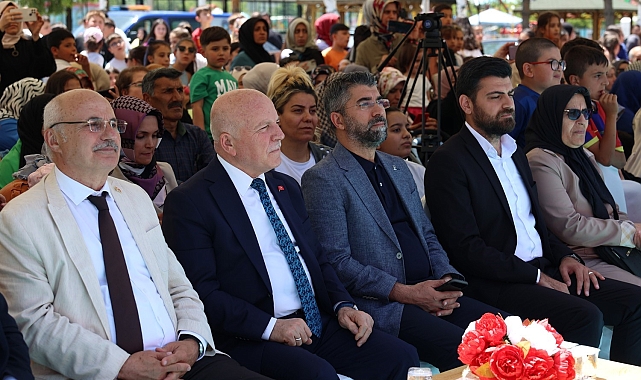9. Yaz Spor Okulları'nın açılışı yoğun bir katılımla açıldı