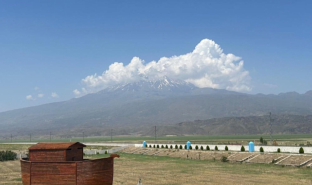 Ağrı Dağı' tırmanışı sırasında hayatını kaybeden 10 dağcı anıldı