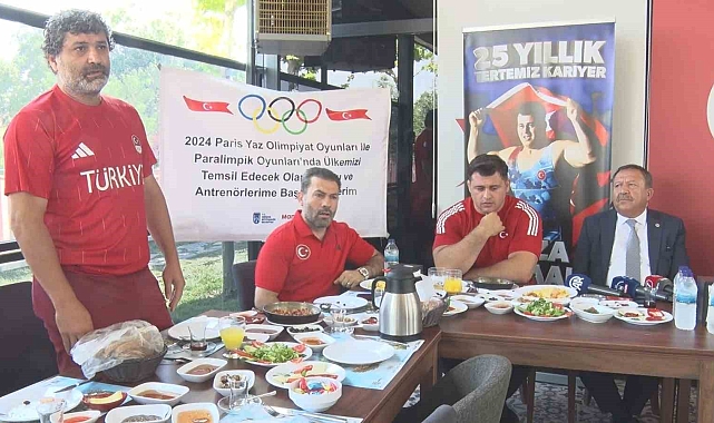 Başkan Yavaş, Olimpiyatlara Katılacak Sporcularla Bir Araya Geldi