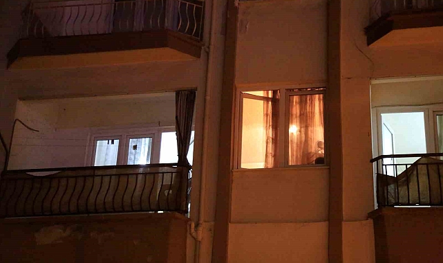 Binayı koku sardı, daire sahibi evinde ölü bulundu