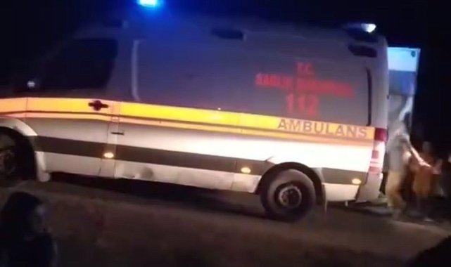 Diyarbakır'da kontrolden çıkan minibüs samanlığa daldı: 5 yaralı